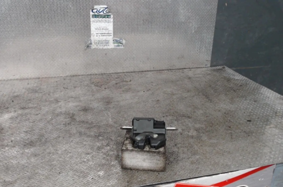 Moteur electrique de hayon-coffre FIAT PUNTO EVO 3 PUNTO EVO 3 occasion