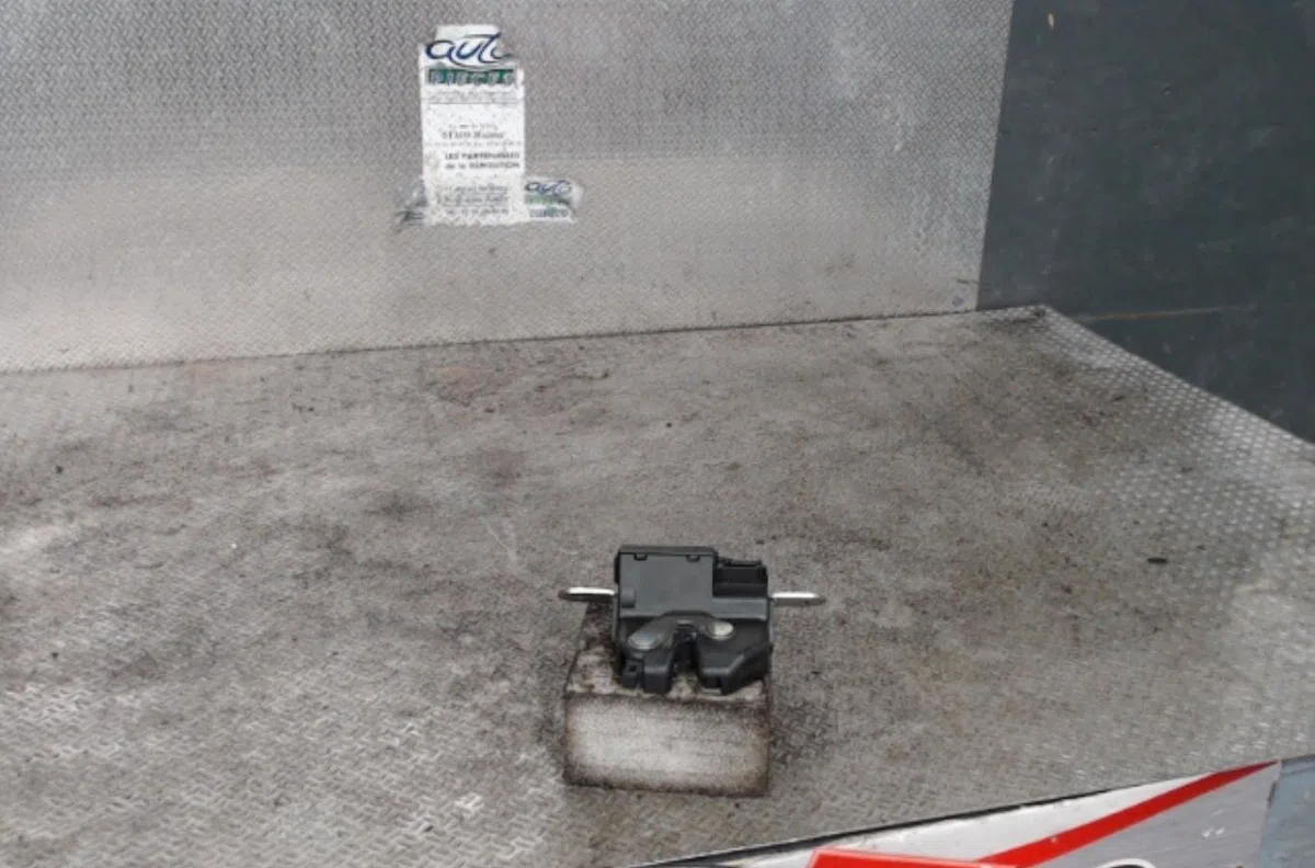 Moteur electrique de hayon-coffre FIAT PUNTO EVO 3  PUNTO EVO 3 occasion