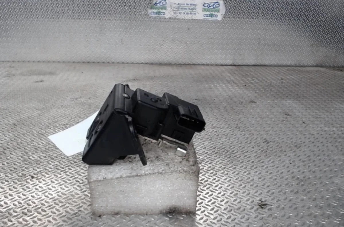 Moteur electrique de hayon-coffre Hyundai I30 (FD) 1.6 crdi (2007-2011) occasion