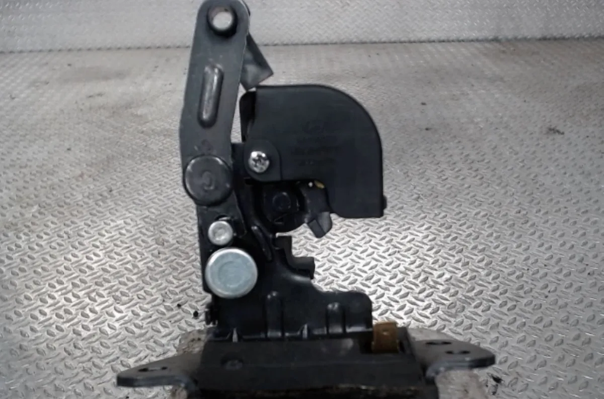 Moteur electrique de hayon-coffre HYUNDAI SANTA FE 2  SANTA FE 2 PHASE 1 occasion