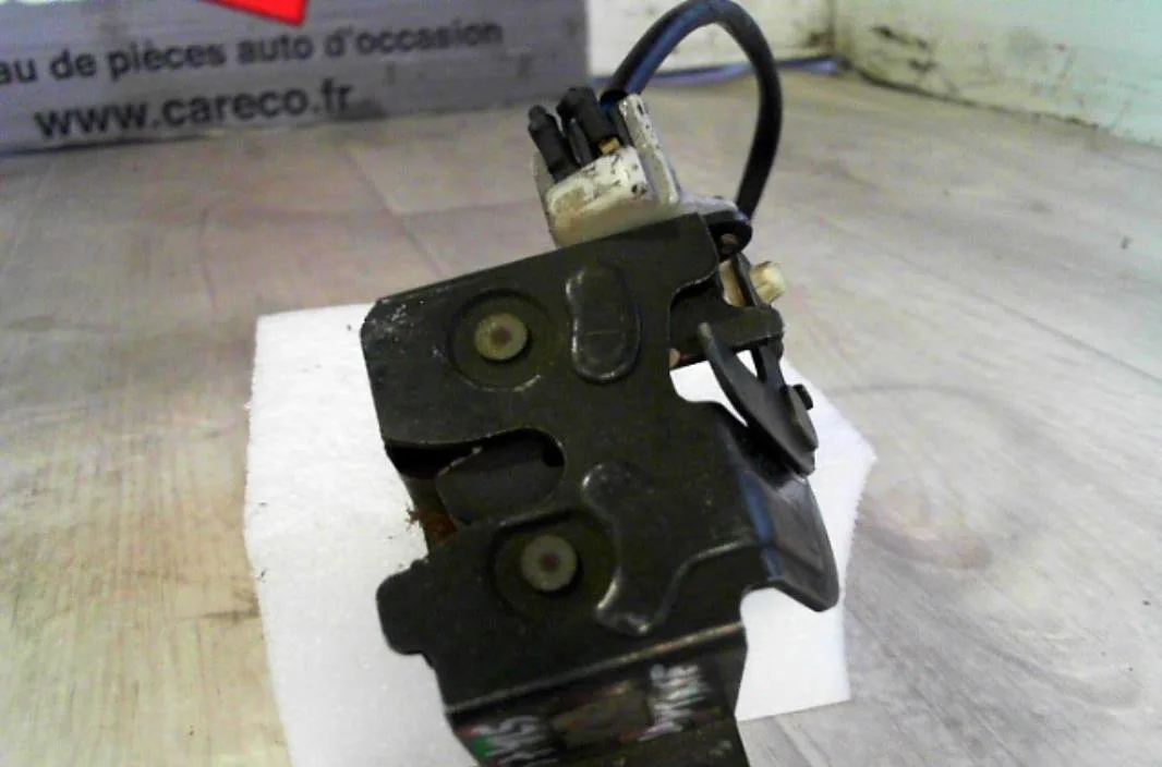 Moteur electrique de hayon-coffre Hyundai SANTA FÉ I (SM) 2.0 crdi 4x4 (2003-2006) occasion