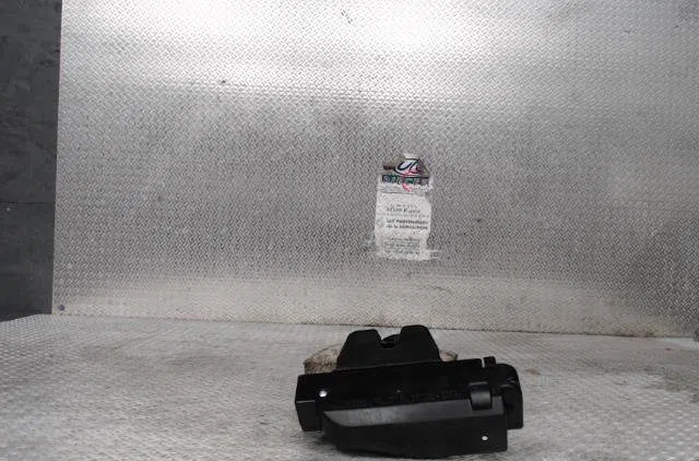 Moteur electrique de hayon-coffre PEUGEOT 1007  1007 occasion