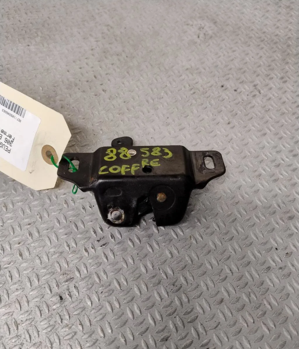 Moteur electrique de hayon-coffre PEUGEOT 306 306 occasion