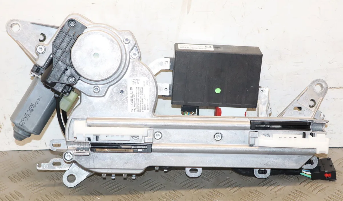 Moteur electrique de hayon-coffre Peugeot 508 SW I (8E_) 2.0 bluehdi 150 (2014-2018) occasion