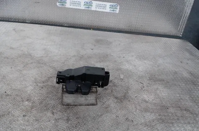 Moteur electrique de hayon-coffre Peugeot 607 (9D, 9U) 2.0 hdi (2005-2011) occasion