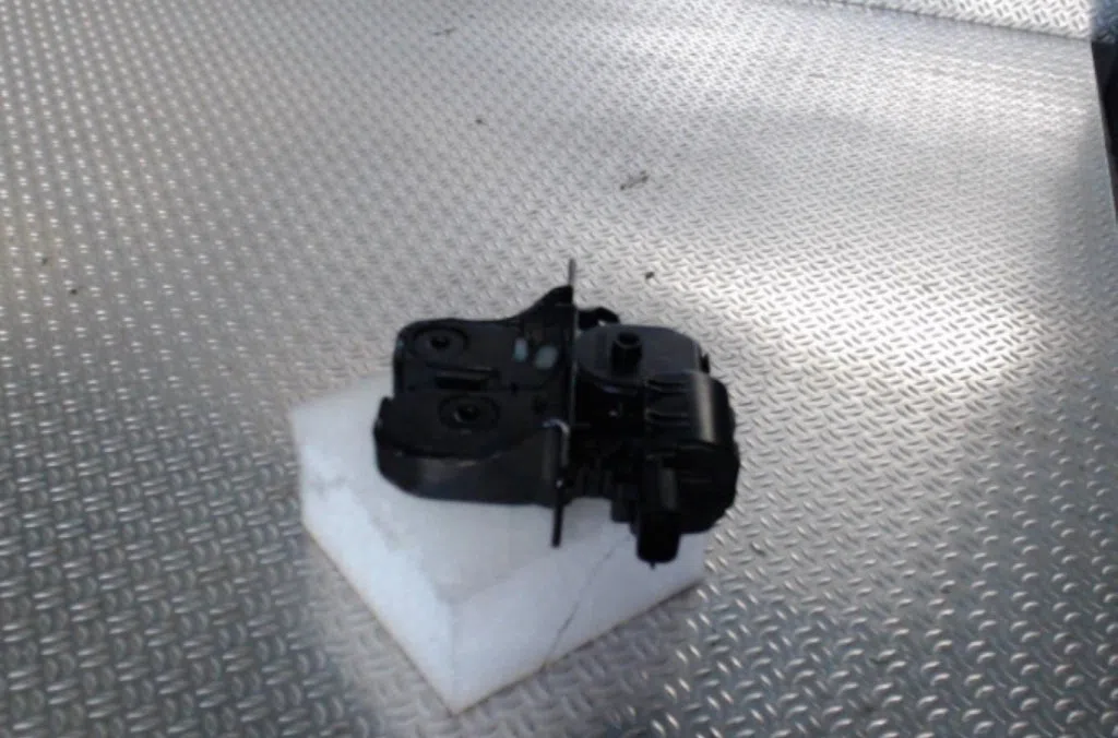 Moteur electrique de hayon-coffre Renault CAPTUR I (J5_, H5_) 1.5 dci 90 (2013) 5 portes occasion