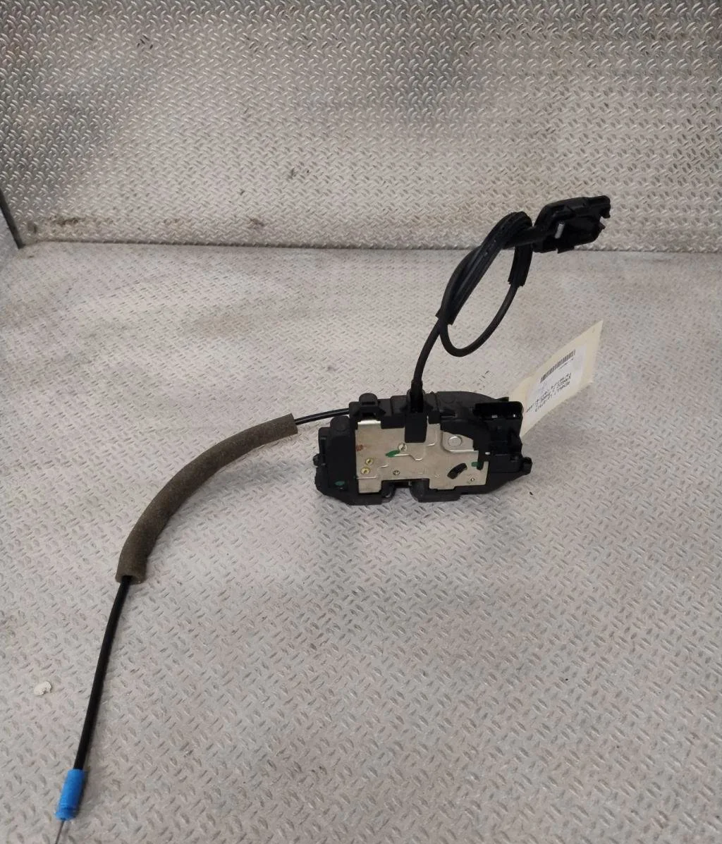 Moteur electrique de hayon-coffre Renault KANGOO Express (FW0-1_) 1.6 16v (fw03, fw09, fw0d, fw0u, fw0w, fw13) (2008) oc