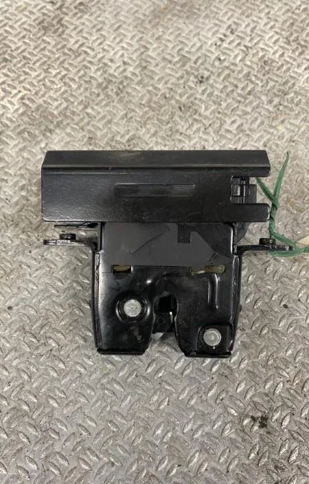 Moteur electrique de hayon-coffre Renault LAGUNA III Grandtour (KT0-1) 2.0 dci (kt01, kt08, kt09, kt0k, kt12, kt1d, kt1w