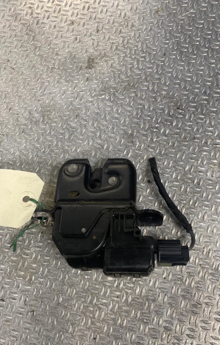 Moteur electrique de hayon-coffre Renault MEGANE III Grandtour (KZ0-1) 1.5 dci (kz09, kz0d, kz1g, kz29, kz14, kz1w, kz10