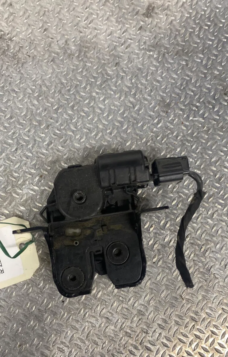 Moteur electrique de hayon-coffre Renault MEGANE III Grandtour (KZ0-1) 1.5 dci (kz09, kz0d, kz1g, kz29, kz14, kz1w, kz10