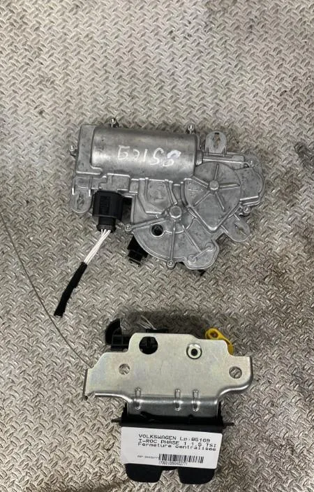 Moteur electrique de hayon-coffre Volkswagen T-ROC (A11, D11) 1.5 tsi (2017) occasion