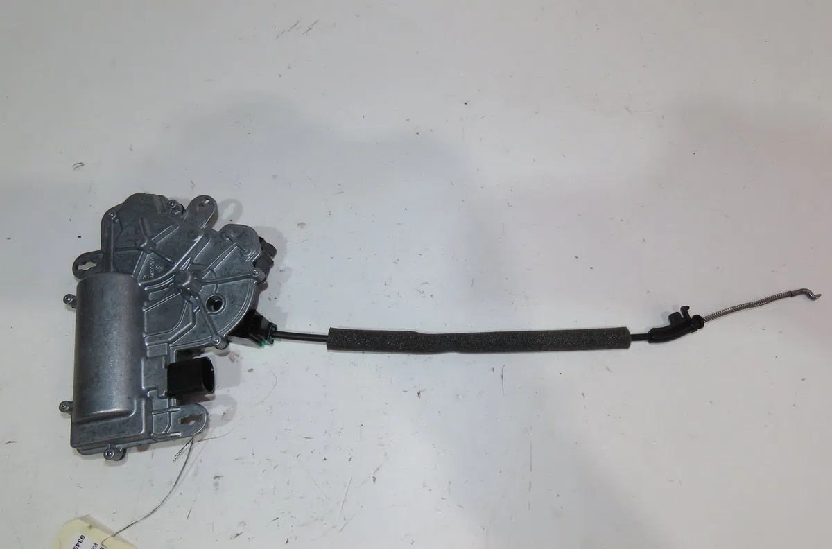 Moteur electrique de hayon-coffre Volkswagen TIGUAN (AD1, AX1) 1.4 ehybrid (2020) occasion