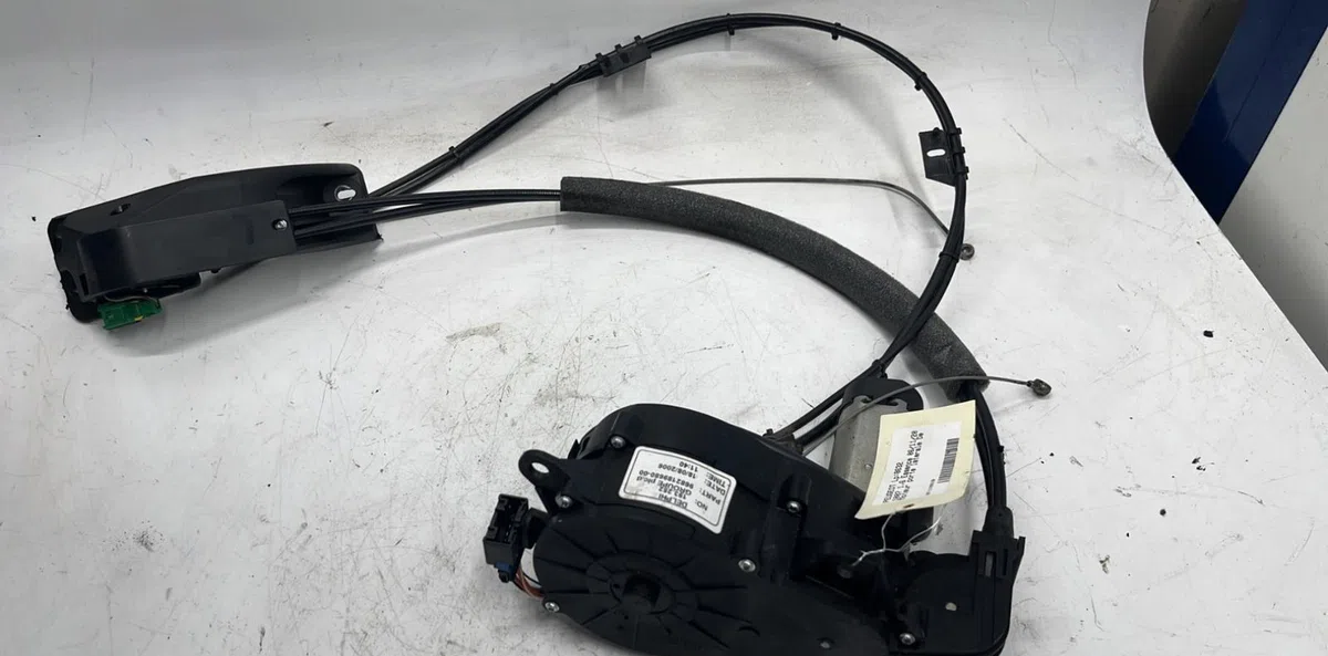 moteur électrique porte coulissante droit  Peugeot 1007 (KM_) 1.6 16v (2005) occasion