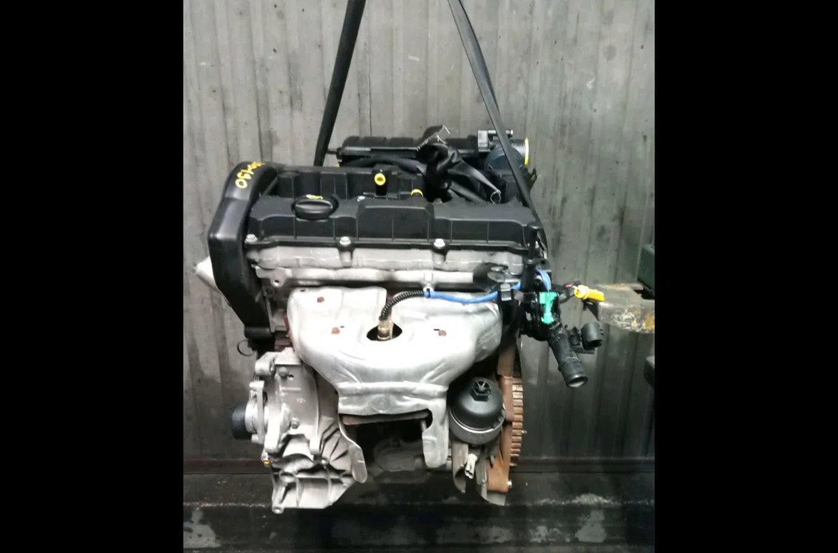 Moteur essence Citroën C4 I (LC_) 1.6 16v (2004-2011) 5 portes occasion