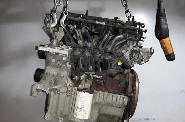 Moteur essence Ford FIESTA V (JH_, JD_) 1.3 (2001-2008) 3 portes occasion
