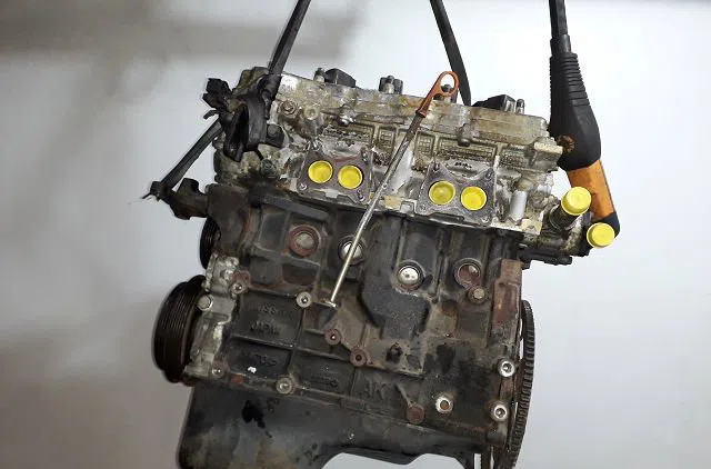 Moteur essence Nissan ALMERA TINO (V10) 1.8 (2000-2006) occasion