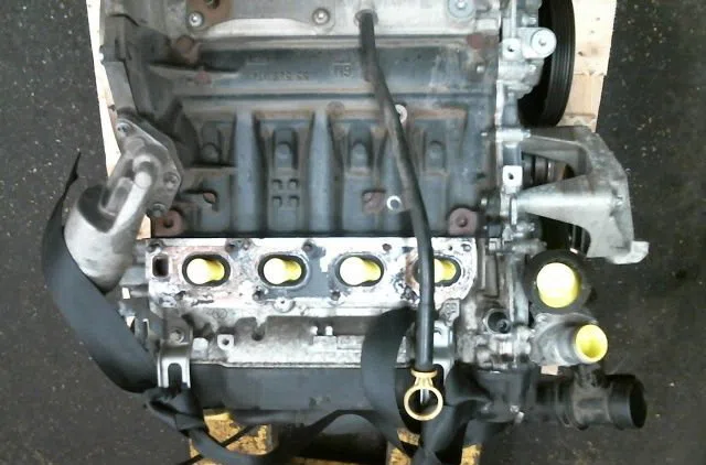 Moteur essence Opel MERIVA A Monospace (X03) 1.4 16v twinport (e75) (2004-2010) occasion
