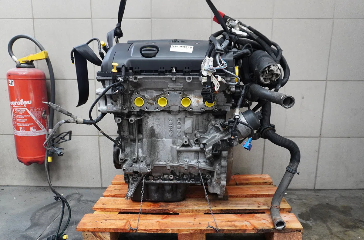 Moteur essence PEUGEOT 207  1.4 VTI 95ch occasion