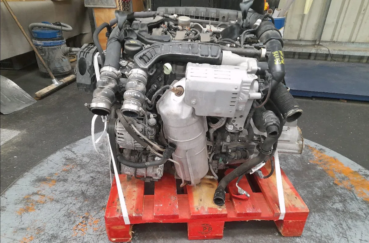 Moteur essence Peugeot 208 II (UB_, UP_, UW_, UJ_) 1.2 puretech 100 (2019) 5 portes occasion