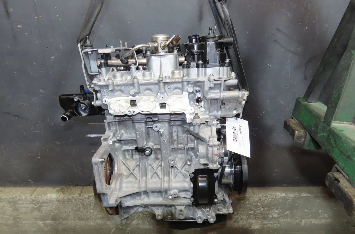 Moteur essence Peugeot 208 II (UB_, UP_, UW_, UJ_) 1.2 puretech 100 (2019) 5 portes occasion