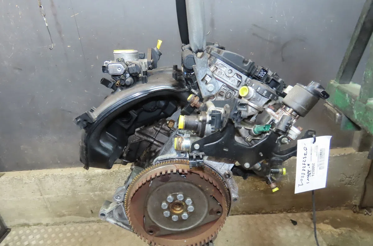 Moteur essence Peugeot 307 (3A-C) 2.0 16v (2000-2005) occasion