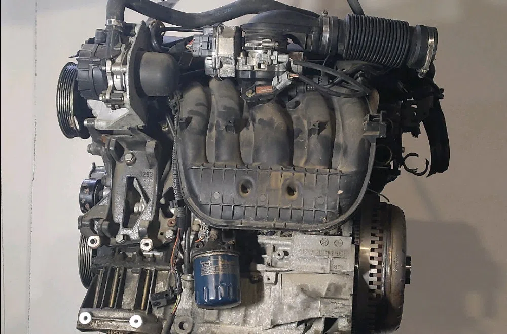 Moteur essence Peugeot 307 CC (3B) 2.0 16v (2003-2005) 2 portes occasion