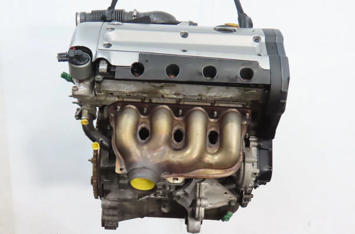 Moteur essence Peugeot 307 CC (3B) 2.0 16v (2003-2005) 2 portes occasion