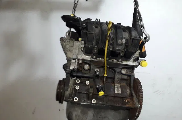 Moteur essence Renault CLIO II (BB_, CB_) 1.2 16v (bb05, bb0w, bb11, bb27, bb2t, bb2u, bb2v, cb05,... (2001-2016) 3 port