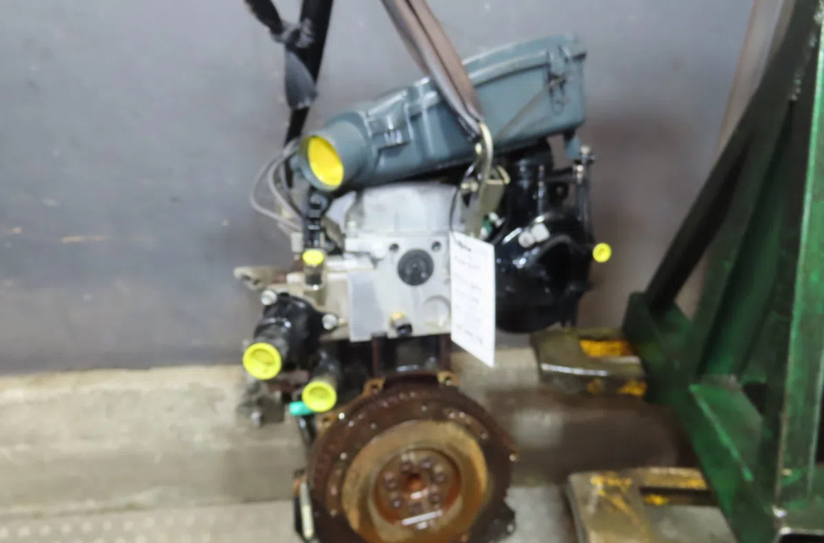 Moteur essence Renault CLIO II (BB_, CB_) 1.4 (b-cb0c, b-cb0s) (1998-2005) occasion