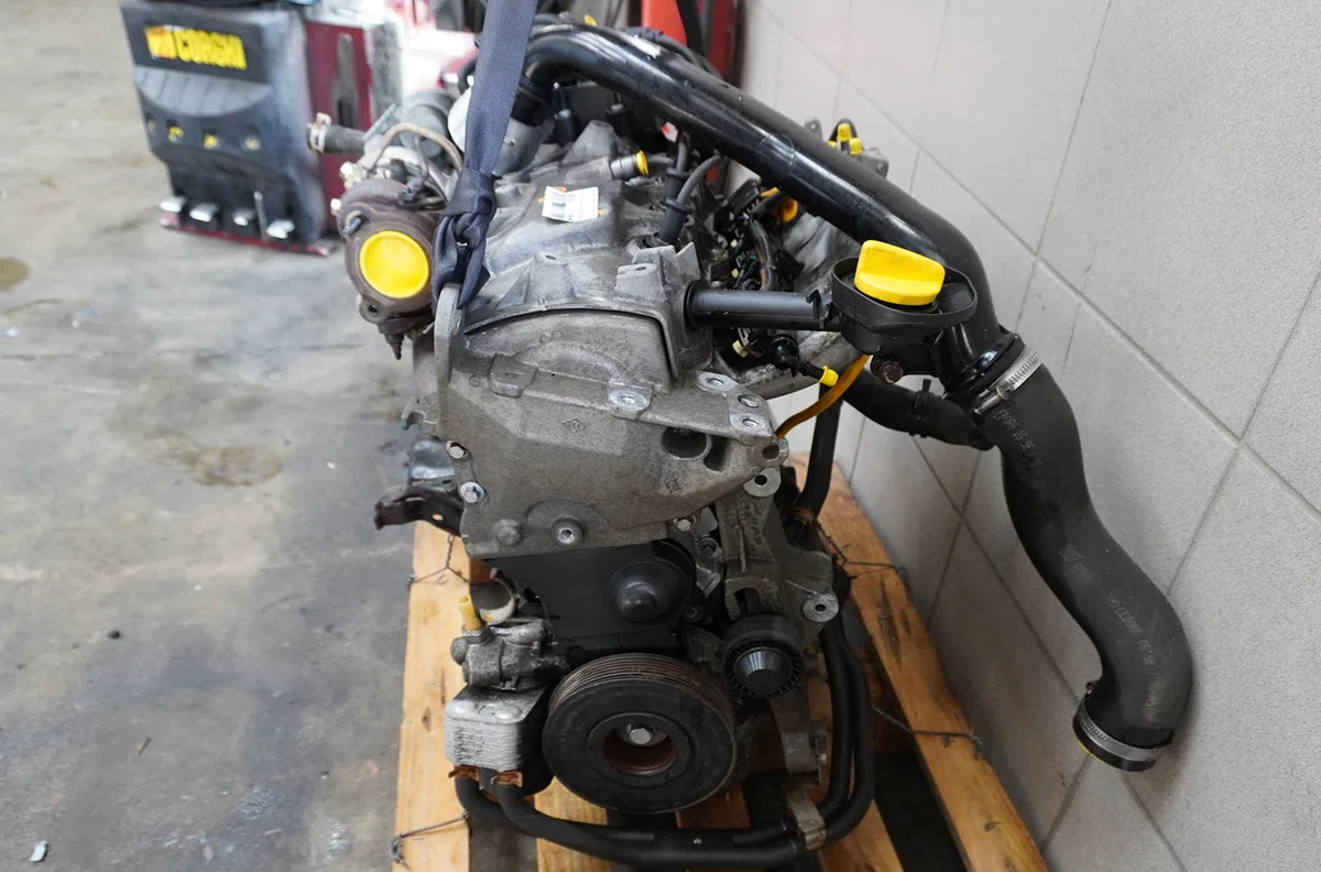 Moteur essence Renault CLIO III Grandtour (KR0-1_) 1.2 16v (kr0p) (2007-2012) occasion