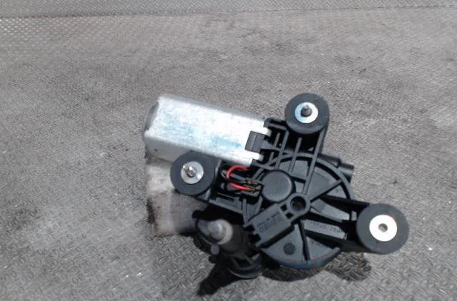 Moteur essuie-glace ar gauche ALFA ROMEO 159 159 BREAK occasion
