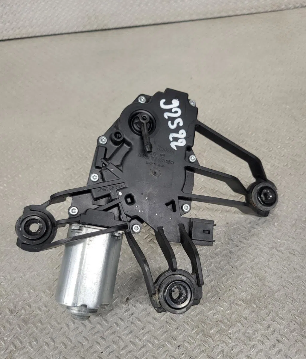 Moteur essuie-glace ar gauche Citroen BERLINGO - BERLINGO FIRST Monospace (MF_, GJK_, GFK_) 1.6 hdi 90 (mf9hx) (2005-200