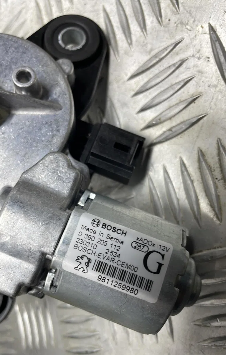Moteur essuie-glace ar gauche CITROEN C3 3 PHASE 2 occasion