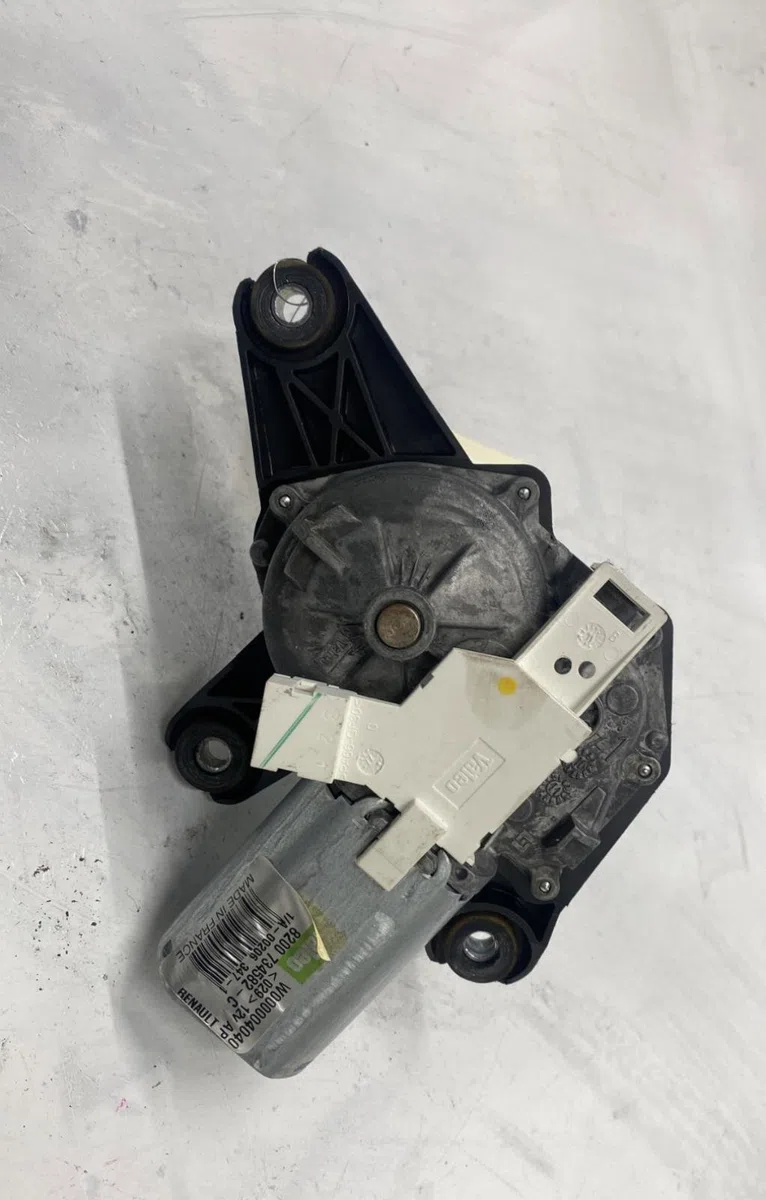 Moteur essuie-glace ar gauche Dacia SANDERO 1.5 dci (2010) 5 portes occasion