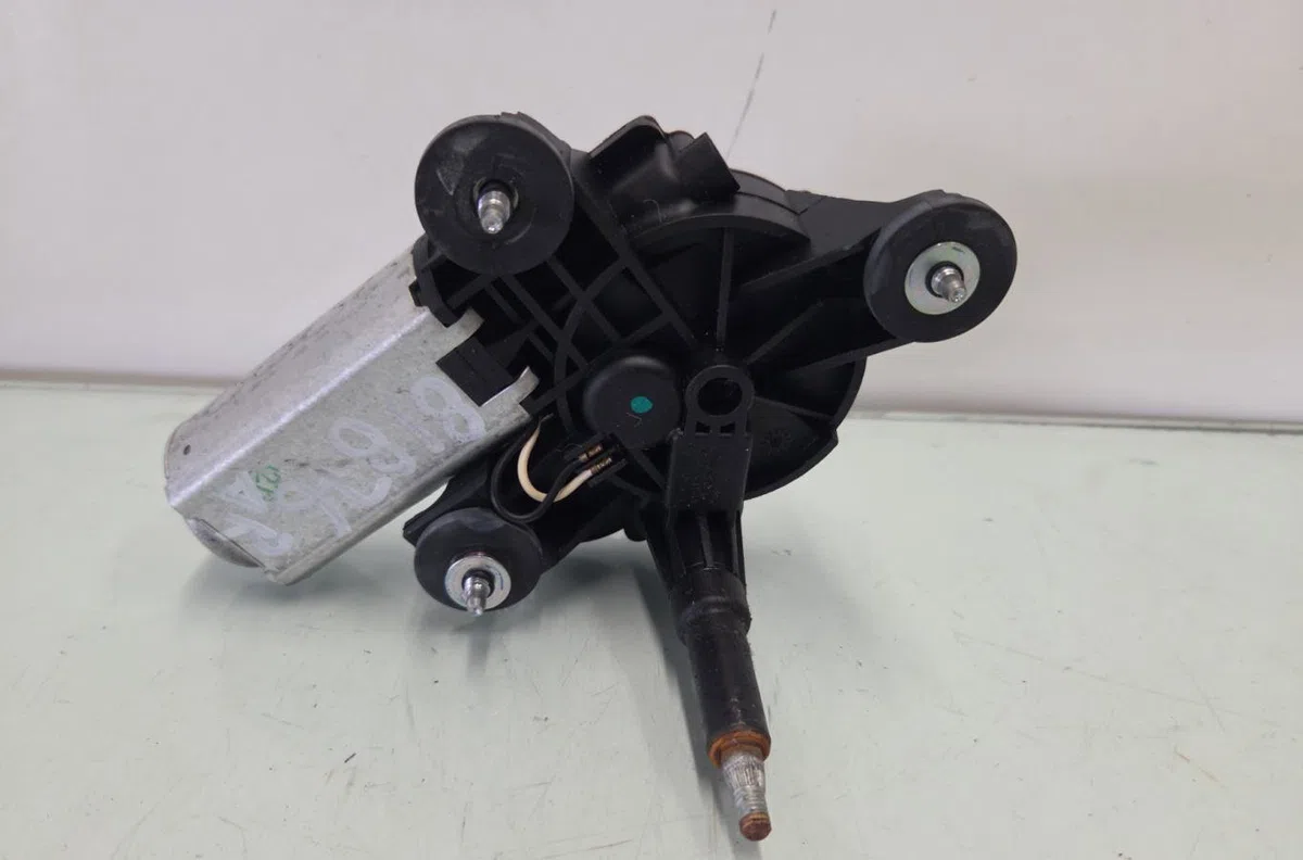 Moteur essuie-glace ar gauche FIAT PANDA 2 PHASE 1 occasion