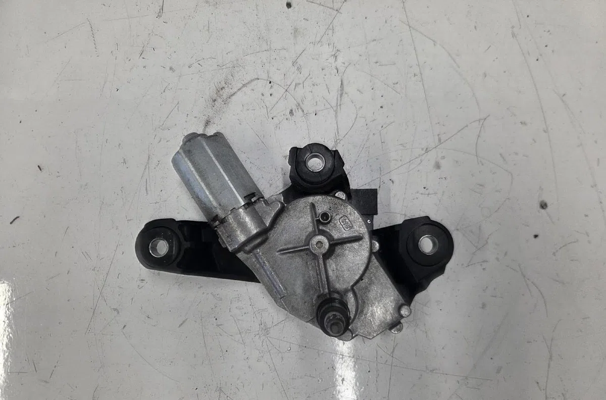Moteur essuie-glace ar gauche NISSAN QASHQAI 1 PHASE 2 occasion