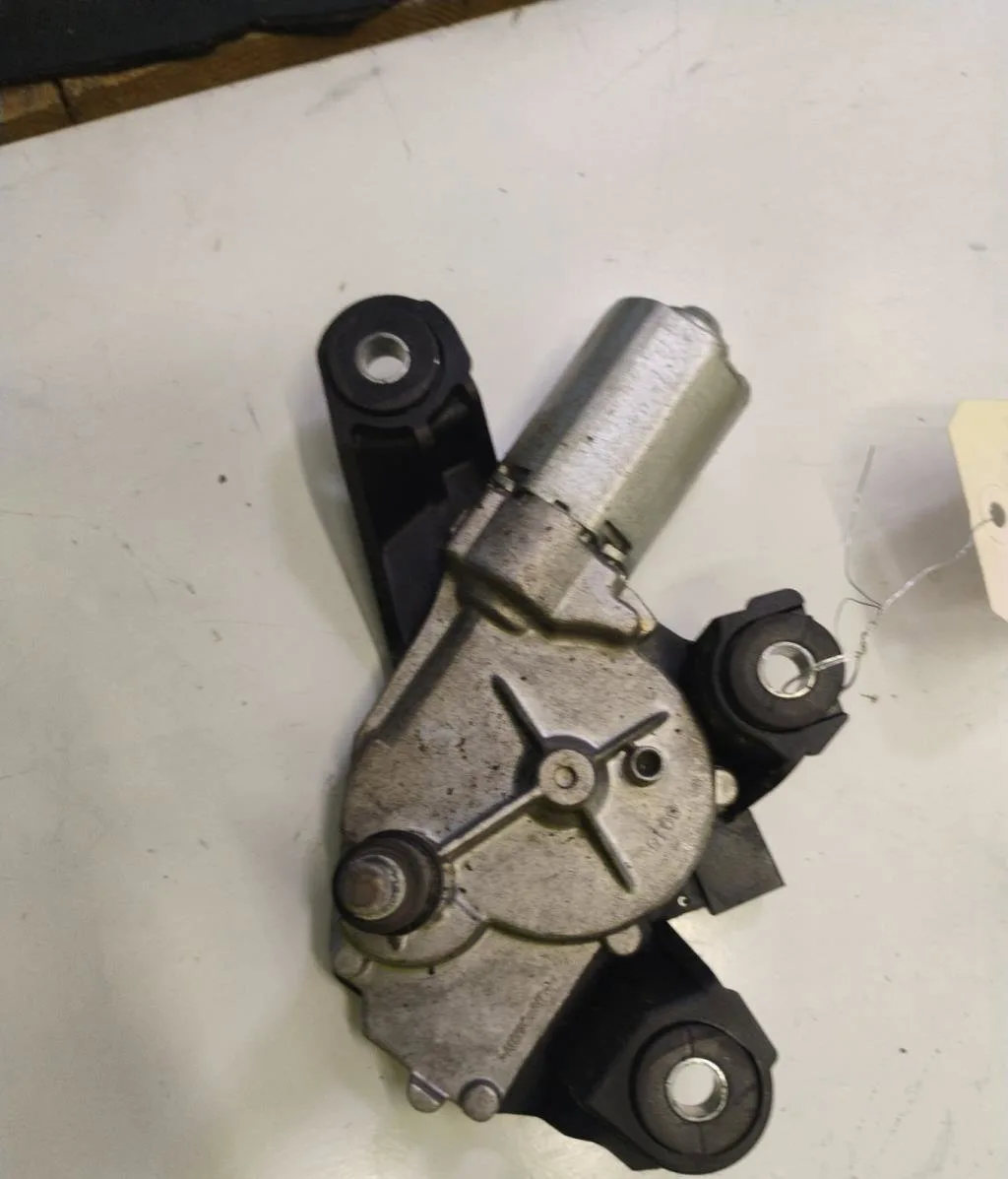 Moteur essuie-glace ar gauche Nissan QASHQAI - QASHQAI 2 I (J10, NJ10, JJ10E) 1.5 dci (2010-2013) occasion