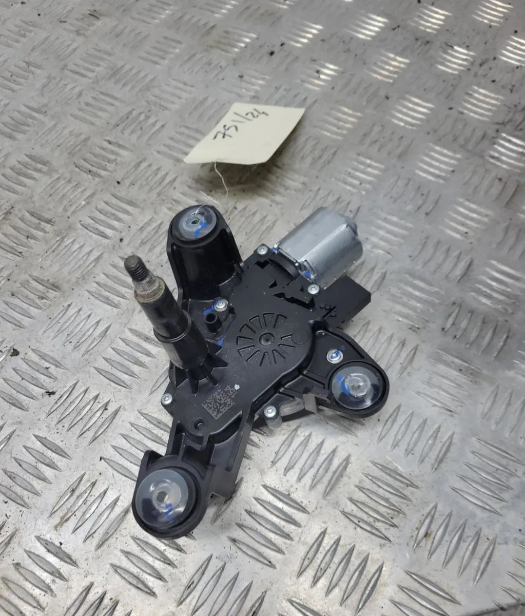 Moteur essuie-glace ar gauche OPEL CORSA F PHASE 1 occasion