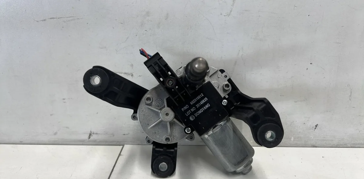 Moteur essuie-glace ar gauche OPEL ZAFIRA TOURER C PHASE 1 occasion