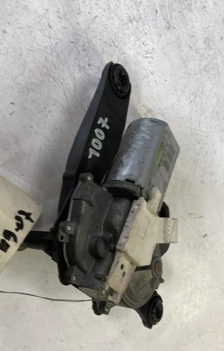 Moteur essuie-glace ar gauche Peugeot 1007 (KM_) 1.4 hdi (2005) occasion