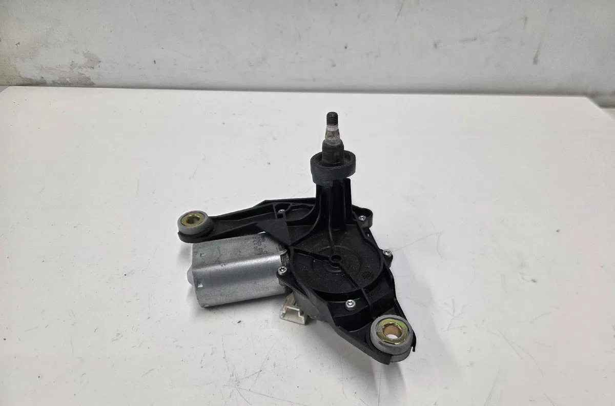 Moteur essuie-glace ar gauche PEUGEOT 106 PHASE 2 occasion