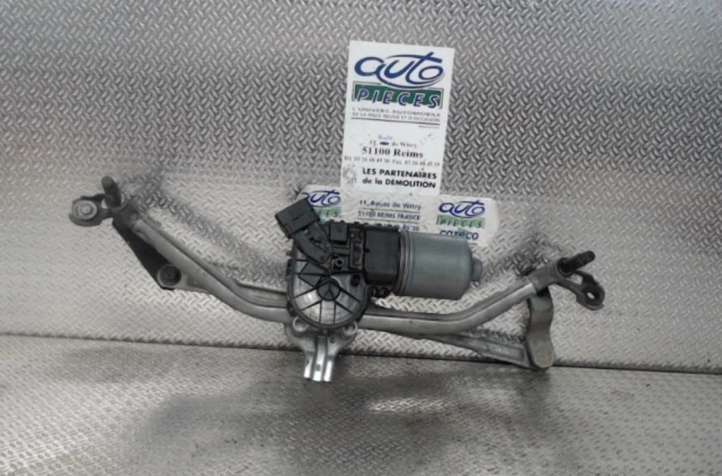 Moteur essuie-glace ar gauche Peugeot 207 CC (WD_) 1.6 16v (2007-2013) occasion