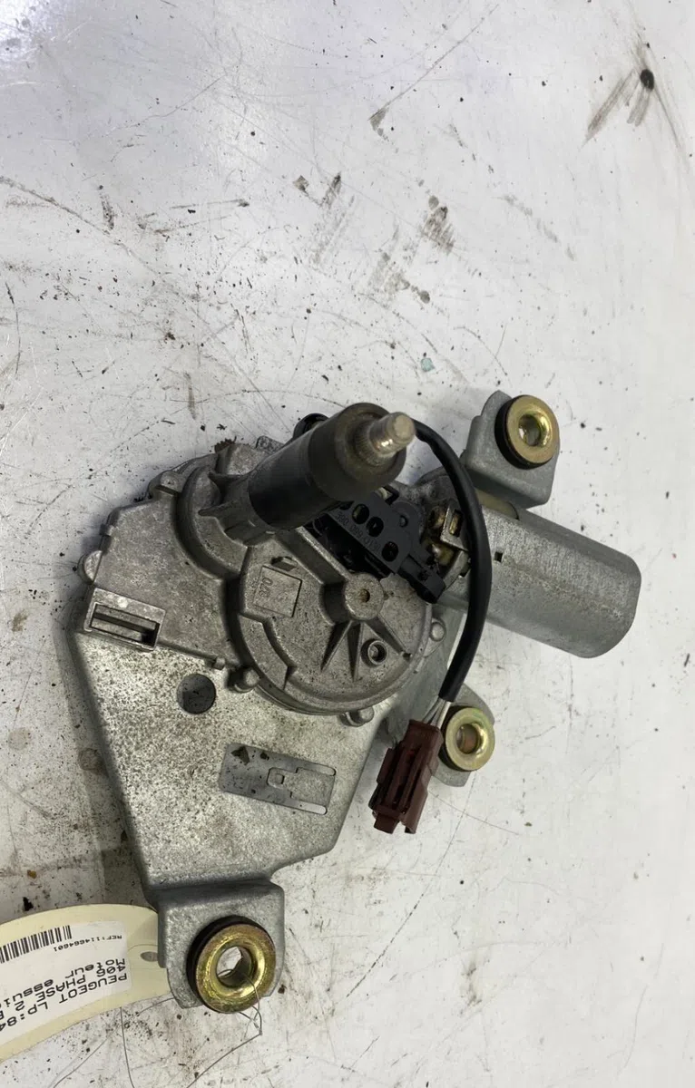 Moteur essuie-glace ar gauche Peugeot 406 Break (8E-F) 2.0 hdi 110 (1999-2004) 5 portes occasion
