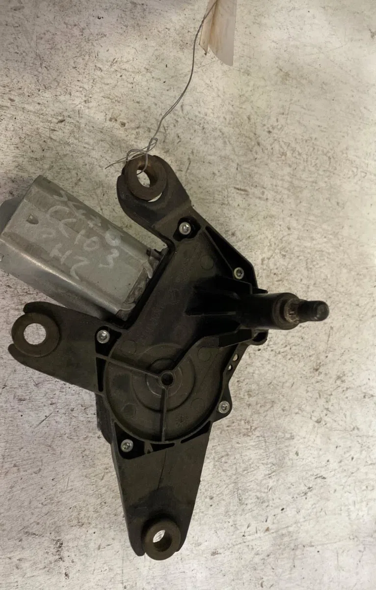 Moteur essuie-glace ar gauche Renault CLIO III (BR0-1, CR0-1) 1.5 dci (2010-2014) 5 portes occasion