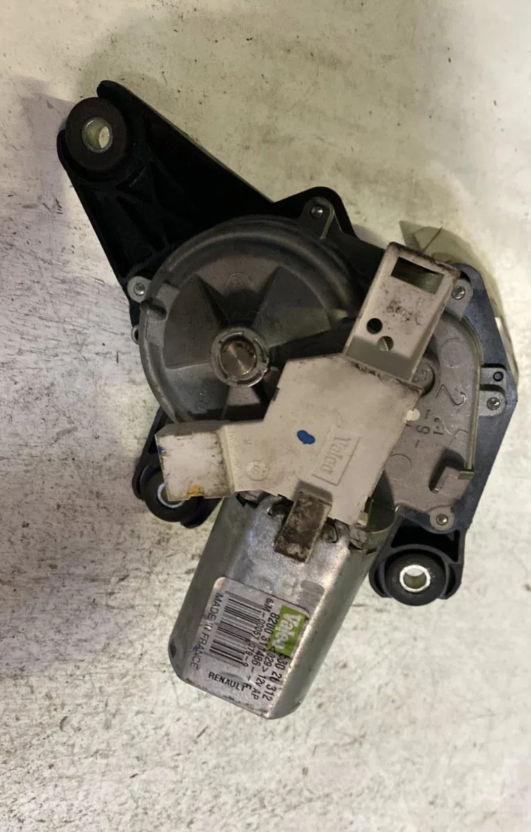 Moteur essuie-glace ar gauche Renault CLIO III (BR0-1, CR0-1) 1.5 dci (c-br0g, c-br1g) (2005-2012) 5 portes occasion