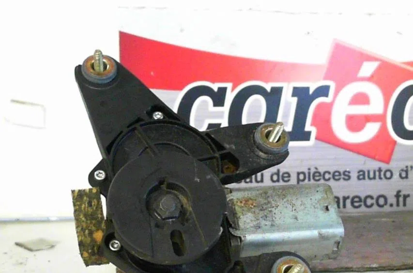 Moteur essuie-glace ar gauche Renault LAGUNA II Grandtour (KG0-1_) 1.9 dci (kg0g) (2001-2007) occasion