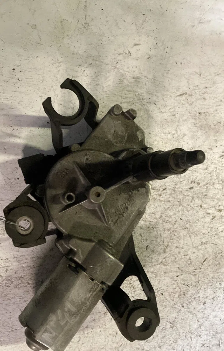 Moteur essuie-glace ar gauche RENAULT MEGANE 1 PHASE 2 occasion