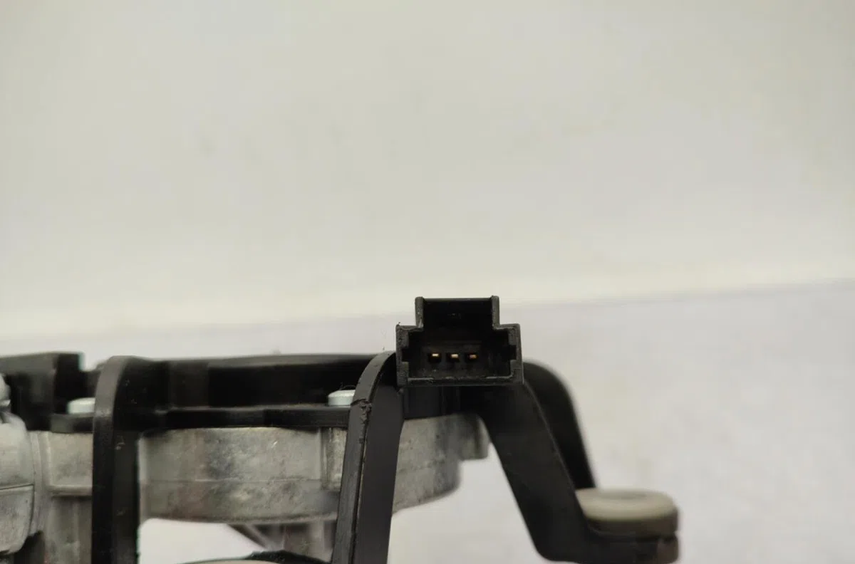Moteur essuie-glace ar gauche RENAULT MEGANE 2 PHASE 2 occasion