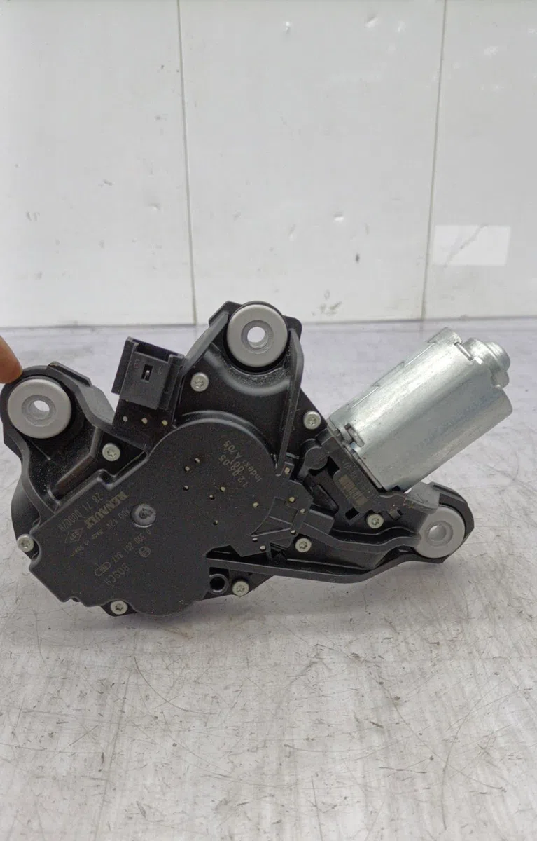 Moteur essuie-glace ar gauche RENAULT MEGANE 3 PHASE 2 occasion