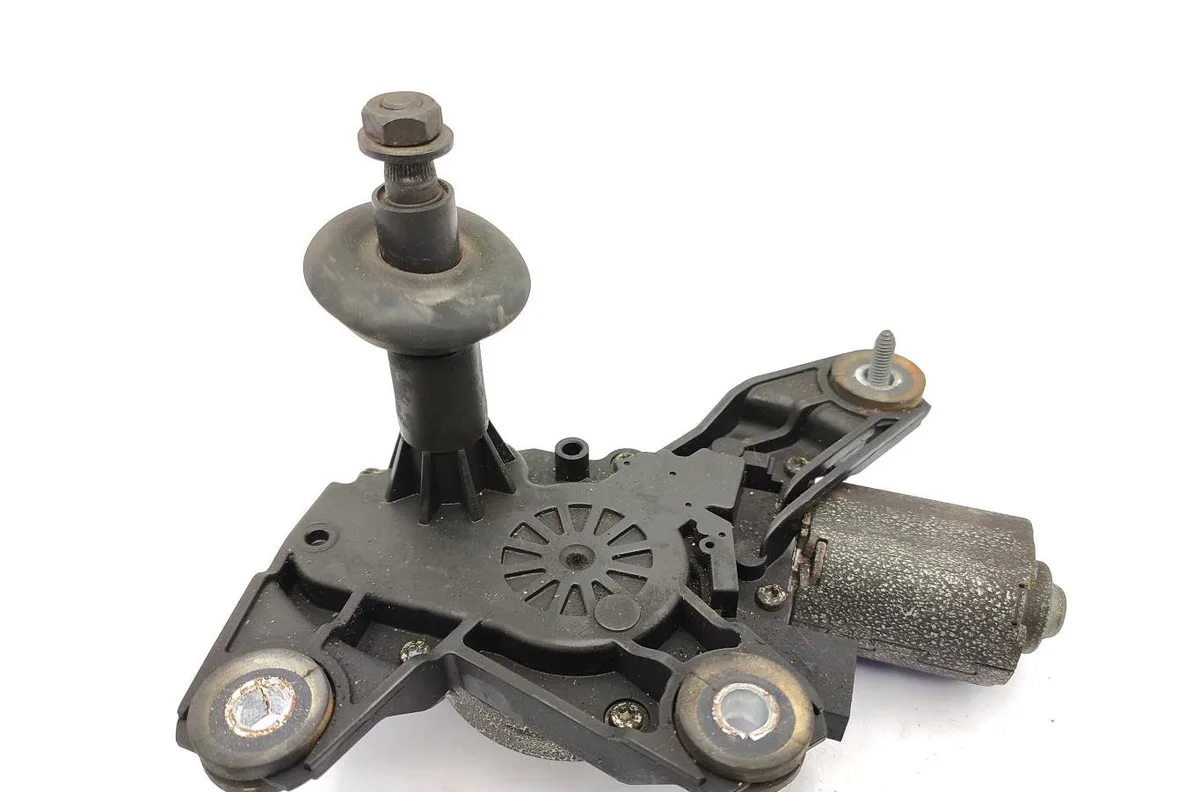 Moteur essuie-glace ar gauche RENAULT MEGANE 4 PHASE 1 BREAK occasion